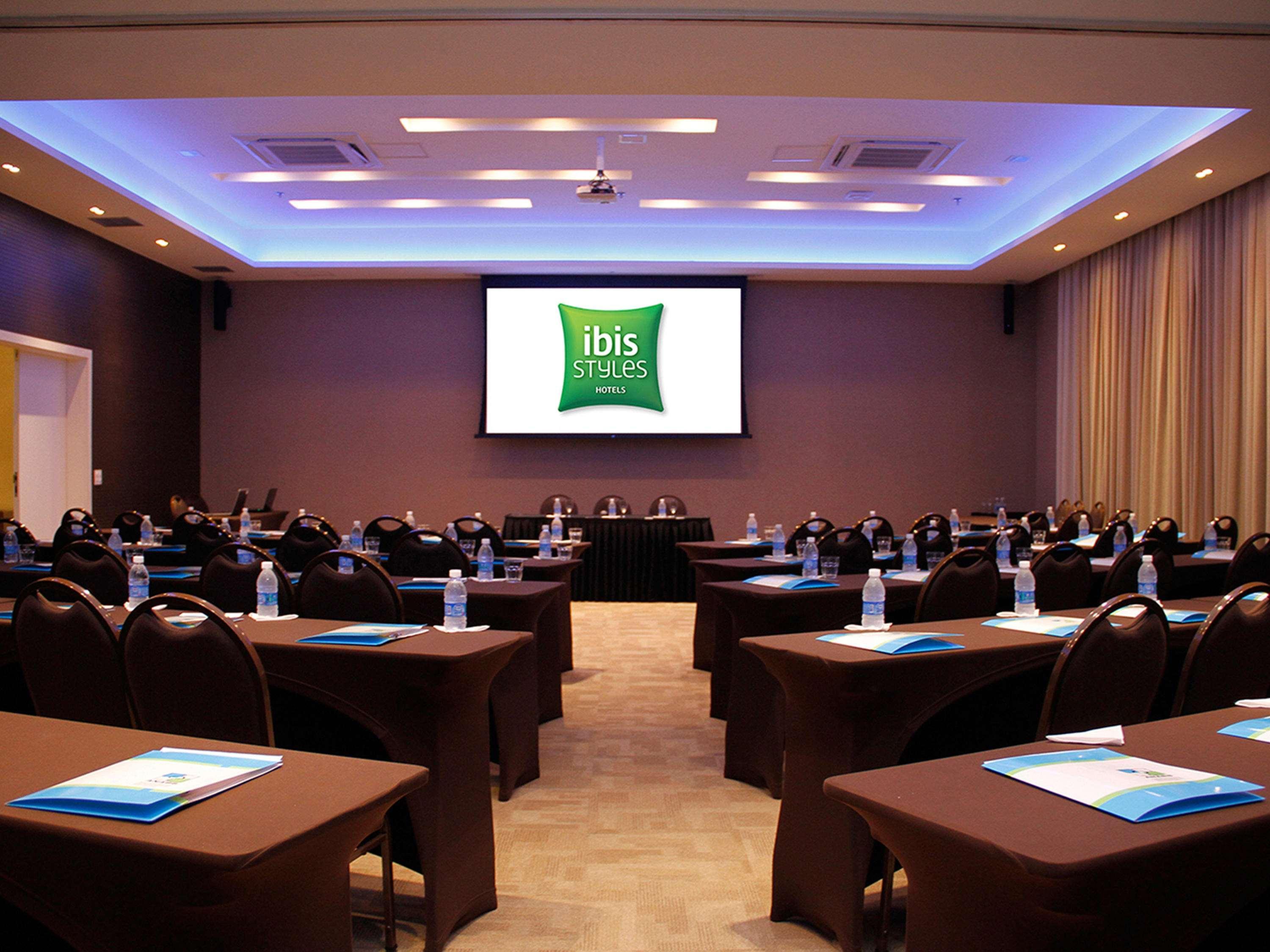 Ibis Styles Brasilia Aeroporto Hotell Exteriör bild