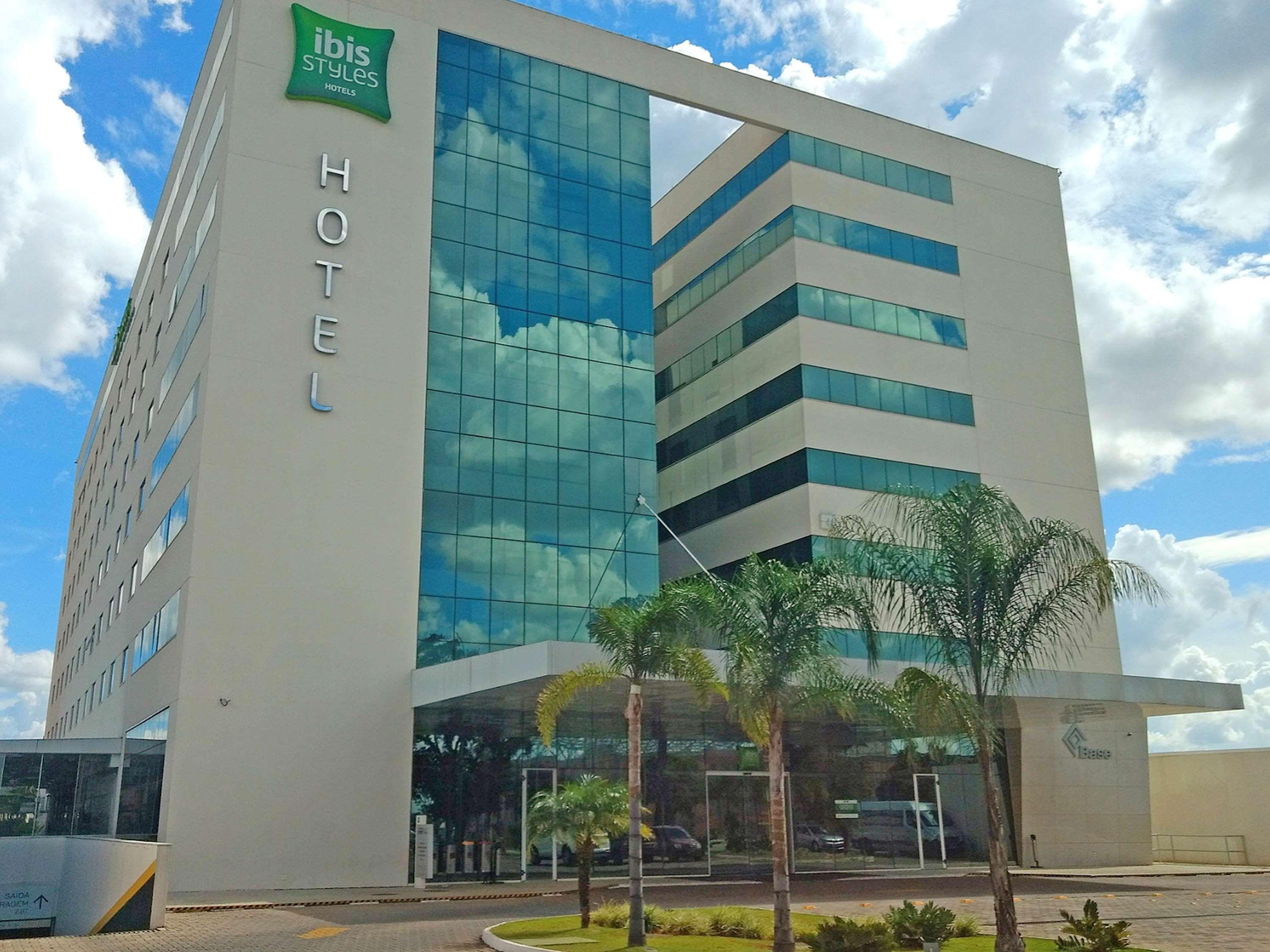 Ibis Styles Brasilia Aeroporto Hotell Exteriör bild
