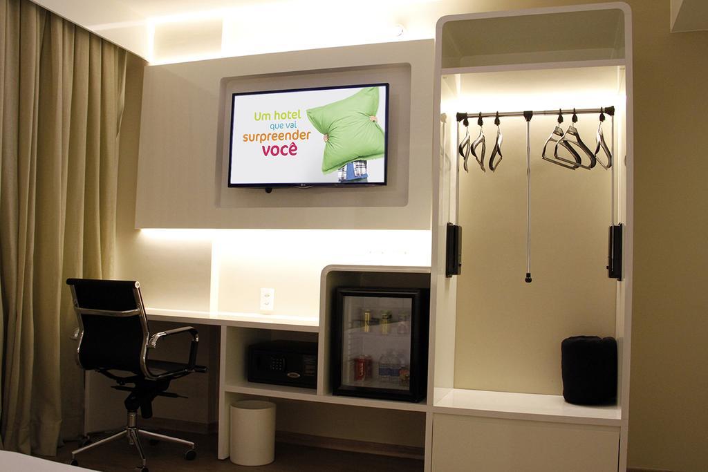 Ibis Styles Brasilia Aeroporto Hotell Exteriör bild